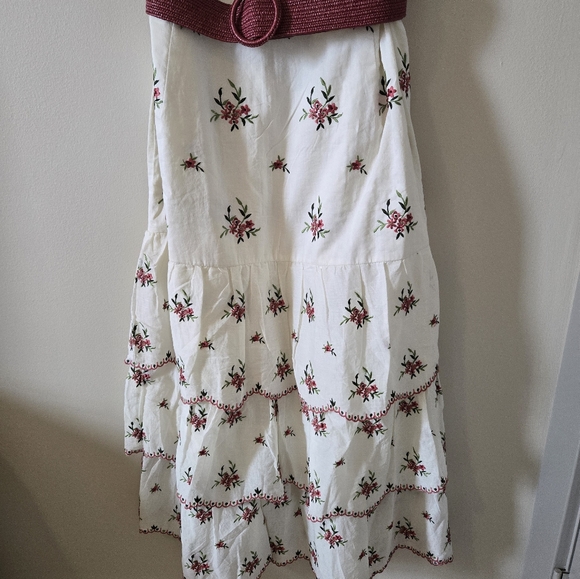 Size 16 Womens sleeveless long dress with belt - Picture 4 of 6